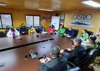 Destacan la importancia de escuchar a la base social para prevenir delitos en Castro