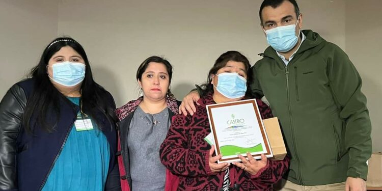 Alcalde Vera resaltó el tremendo trabajo que realizan los dirigentes sociales de la comuna