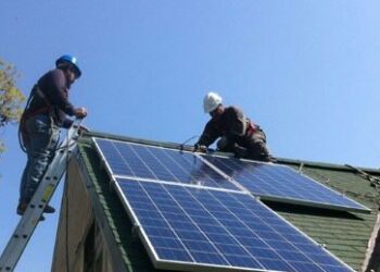 Castro es pionero en la provincia en dictar curso de energías renovables