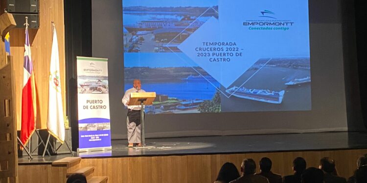 Castro proyecta recibir más de 10 mil turistas de cruceros durante la temporada 2022 – 2023