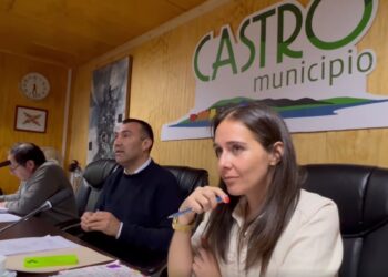 Estudiantes castreños de educación superior recibirán beca municipal para sus estudios