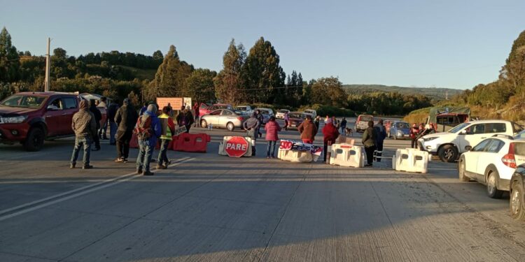 Alcalde Vera exige soluciones concretas y rápidas que beneficien a vecinos de La Chacra Coinhuinco