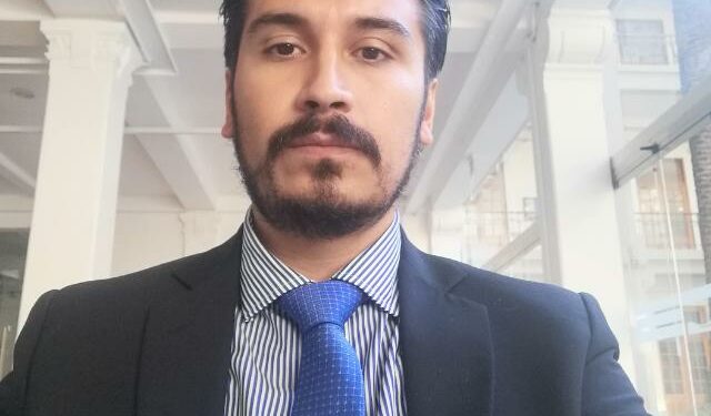 Alcalde Vera contratacó y acogen querella contra empresarios que lo acusaron de cohecho