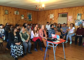 Castro ejecuta mesa de trabajo barrial