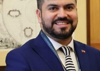 Alcalde Vera designó al ingeniero Pablo Lemus Peña como secretario general de la Corporación Municipal de Castro