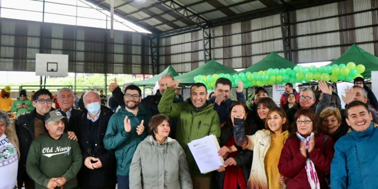 Dan el vamos oficial a programa para revitalizar poblaciones Camilo Henríquez, Villa Esperanza y Yungay