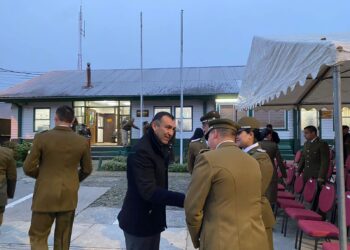 Alcalde Vera saludó a Carabineros en su aniversario 96