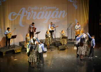 Arrayán celebra 10 años de trayectoria lanzando su segundo disco en el Centro Cultural de Castro