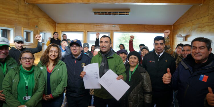 Histórico: Isla Quehui se organiza para tener su primera brigada de emergencia