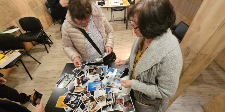 Castro Municipio gestiona taller para crear la imagen turística de la comuna