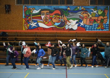 Ya se sienten los primeros zapateos dieciocheros en Castro