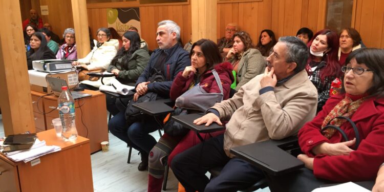 Escuela de Formación para Dirigente Sociales del programa Quiero mi Barrio reunió en Castro a líderes desde Puerto Octay a Quellón
