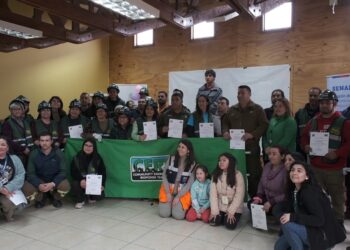 Vecinas y vecinos de Castro se certificaron como “equipo comunitario de respuesta a emergencias”