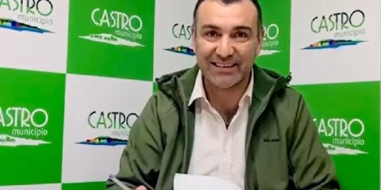 Castro Municipio avanza en proyectos para beneficiar a los vecinos y adultos mayores