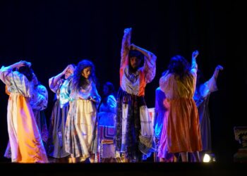 Eloísa: Amor, fuego y memoria en una obra de danza contemporánea