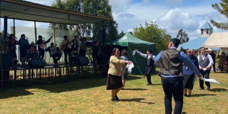 Puyan celebró su primera fiesta costumbrista con el mejor sabor