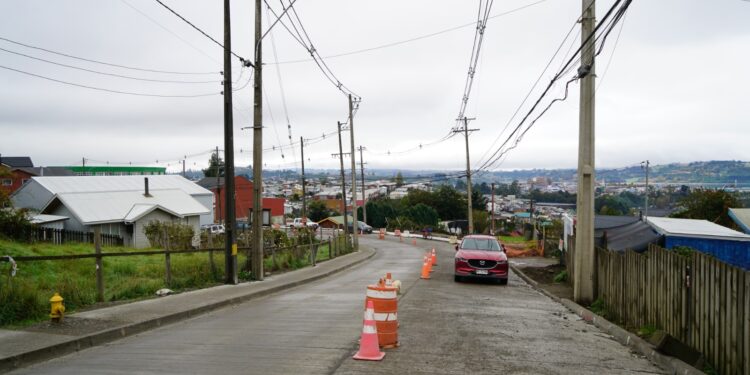 Castro Municipio anuncia pronto término de obras en calle Manuel Ojeda