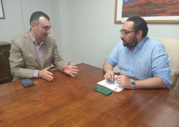 Alcalde Juan Eduardo Vera valoró encuentro con ministro de Educación