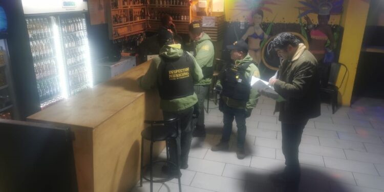 Operativos conjuntos contra incivilidades y ruidos molestos en locales nocturnos de la comuna
