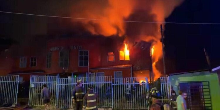 Municipio de Castro Responde Rápidamente ante Incendio en Hogar de Cristo: Acciones Inmediatas y Compromiso Firme