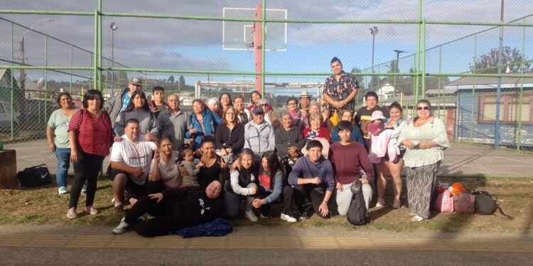 Más de 840 personas adscritas a 24 juntas de vecinos de Castro disfrutaron del verano en Alto Muro y Laguna Millán