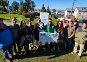 Inician construcción de la nueva plaza en el sector de villa Las Terrazas en Castro