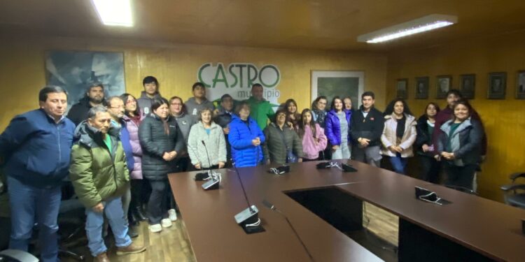 Entregan más de $32 millones a organizaciones comunales para fortalecer el desarrollo local