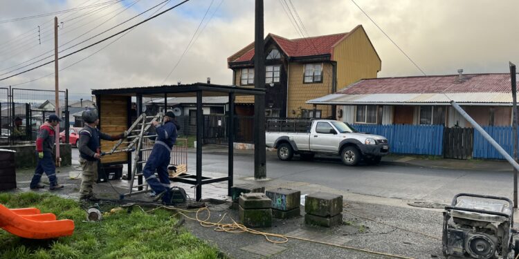Castro: Obra de Confianza de Barrio Tejiendo Sueños suma un 40% de avance