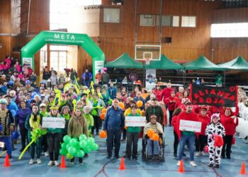 Primera olimpiada comunal para la tercera juventud en Castro: un éxito rotundo