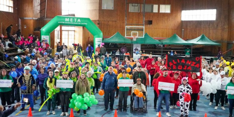 Primera olimpiada comunal para la tercera juventud en Castro: un éxito rotundo