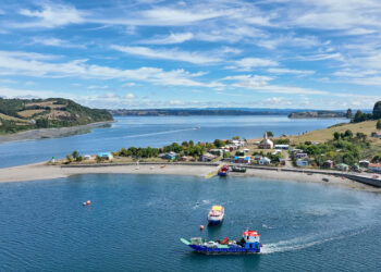 Con recursos municipales se adquirieron los materiales para la reposición de puente en isla Quehui