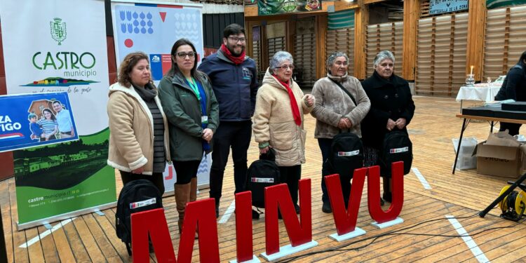 Vecinos de El Esfuerzo celebran el cierre del Programa Quiero Mi Barrio con rescate patrimonial