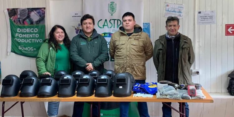 Vecinos de Chelín se capacitan en soldadura básica