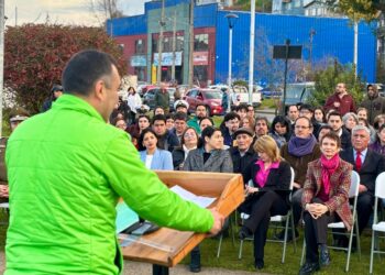 Ministra del Interior y Alcalde Vera firman acuerdo para transformación del borde costero de la capital provincial