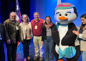 Funcionarios municipales realizan seminario de capacitación sobre la Ley Karin