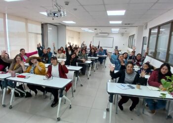 Mujeres Jefas de Hogar se capacitan en Marketing Digital para impulsar sus negocios