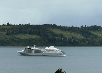 Castro inaugura temporada de cruceros y se consolida como epicentro del turismo cultural y sostenible en Chiloé