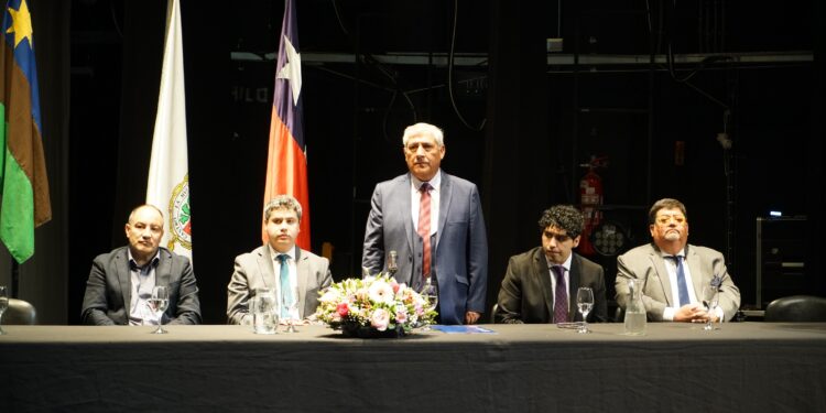 Nuevas autoridades tomaron las riendas de Castro con foco en la Comunidad