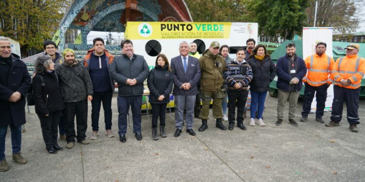 Lanzan plan comunal de revalorización de la basura en Castro