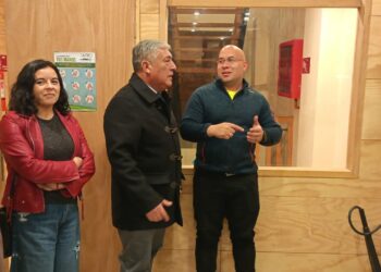 Centro Cultural de Castro repara su sistema de calefacción y avanza en mejoras estructurales