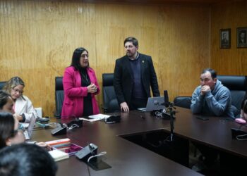 Municipio de Castro articula reunión para apoyar a estudiante sorda