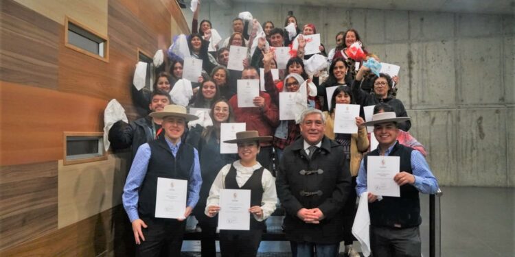 Con gran éxito finalizó el Taller de Cueca
