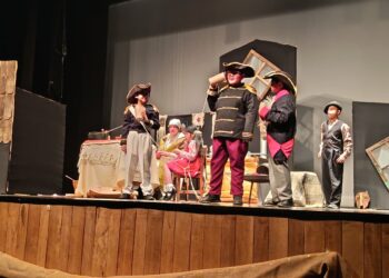 Feria del Libro de Castro suma panoramas entretenidos