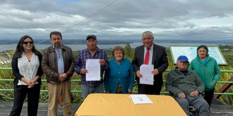 Firman comodato para renovar mirador turístico de Ducán