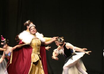 Academia de Artes Islas al Sur celebró su trayectoria con emotivos espectáculos de cierre de año en Castro