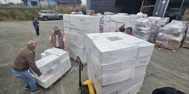 Chiloé envía más de 15 toneladas de ayuda a Tomé