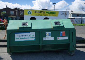 Castro avanza hacia una comuna más sustentable con reciclaje de vidrio en los barrios