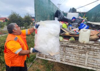 Realizan operativo para erradicar asentamiento informal en ladera de sector Altos de Gamboa