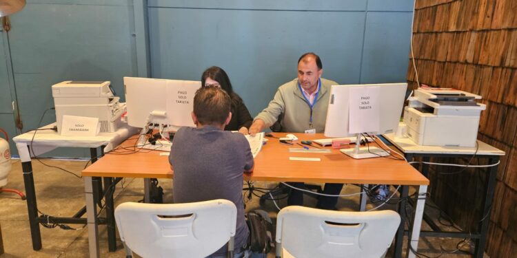 Castro: Habilitan 3 centros para el pago presencial del permiso de circulación 2026