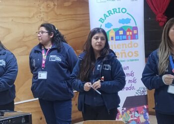 Red de apoyo comunitario inicia diagnóstico de cuidados en Barrio Tejiendo Sueños de Castro